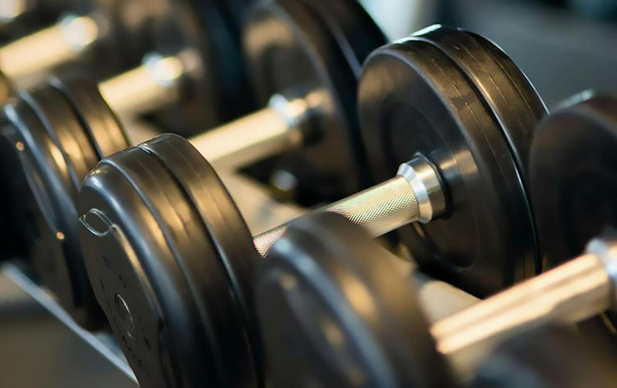 แบร์กาโม อินน์ 15 ภายนอก รูปภาพ Dumbbells